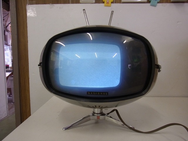 ナショナル 白黒テレビ TR-603A-