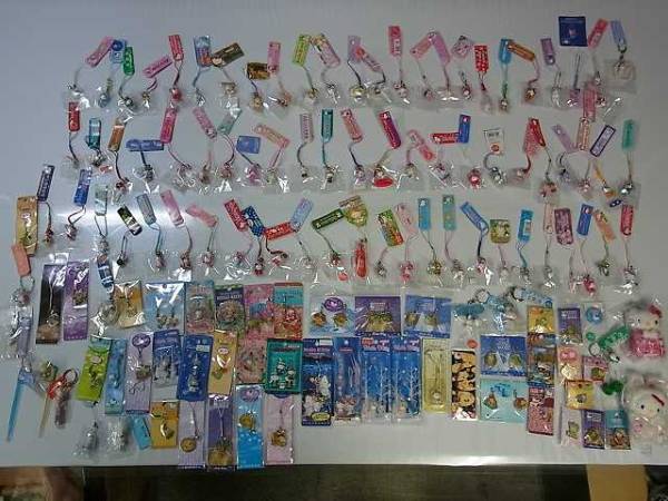 ご当地キティ 大量に買取させて頂きました! |たいむましん