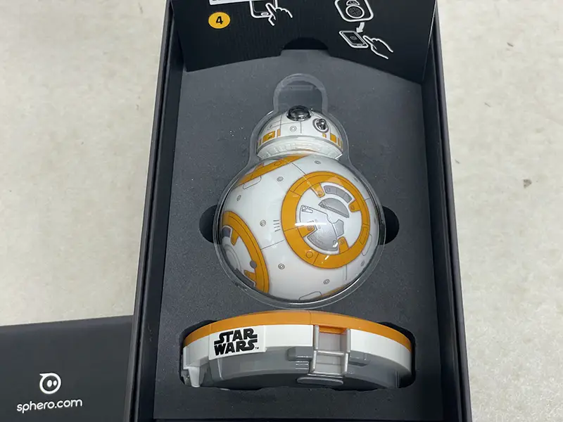 sphero スター・ウォーズ BB-8 App-Enabled Droid 内箱