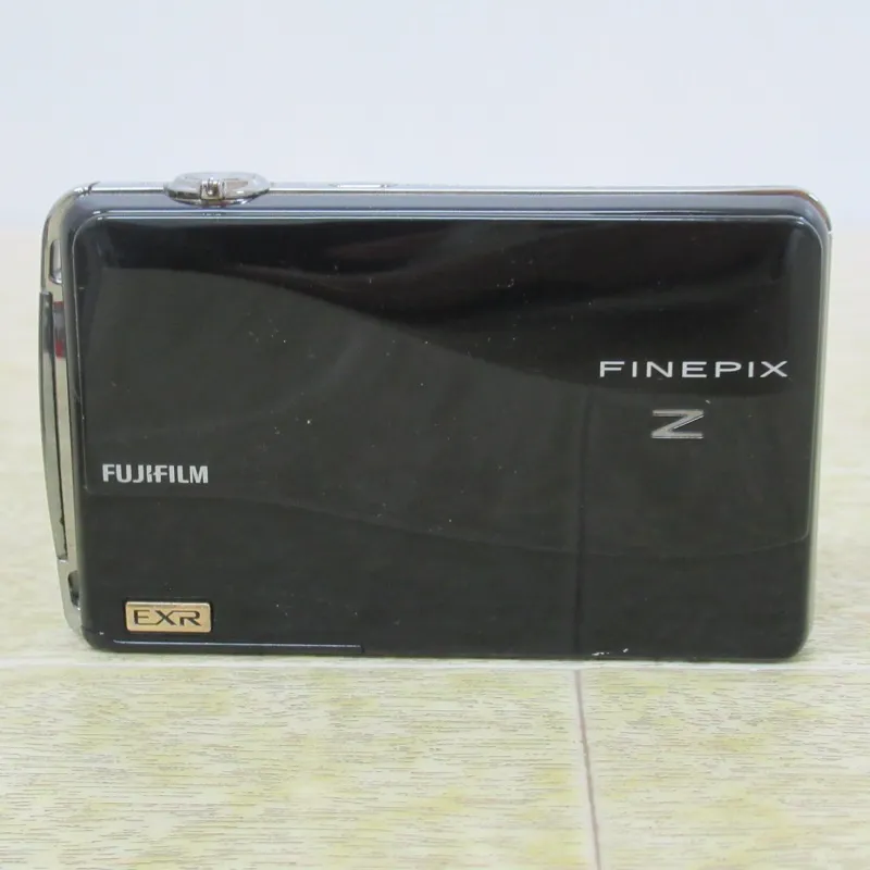 FUJIFILM FinePix Z700EXR