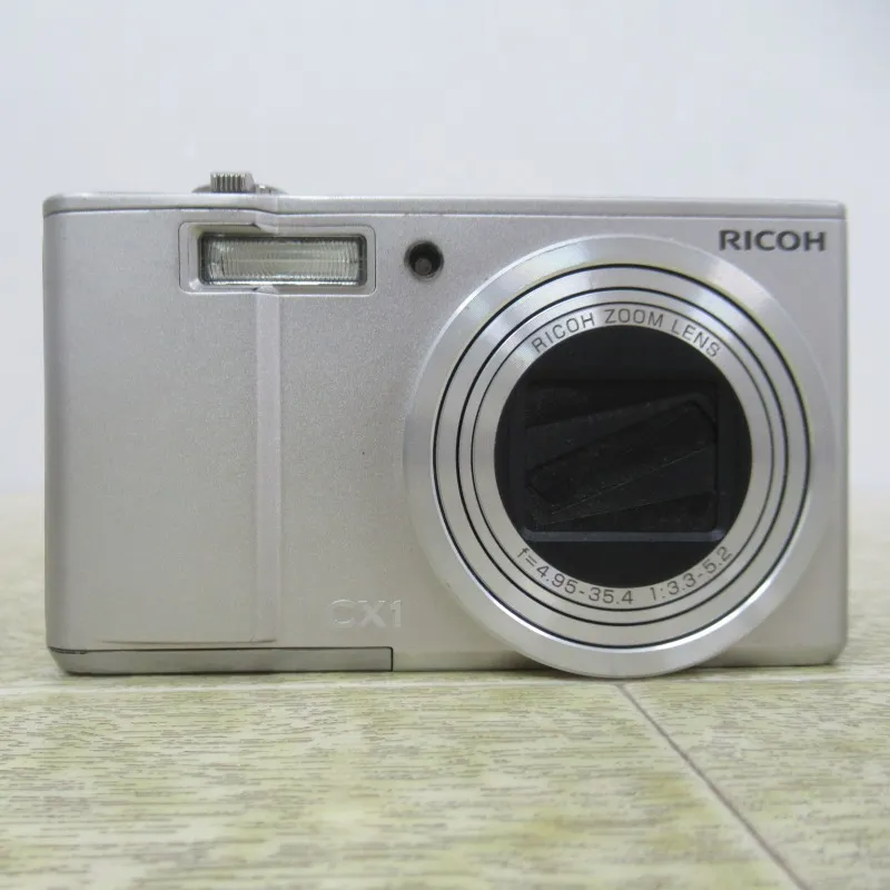 RICOH CX1（シルバー）