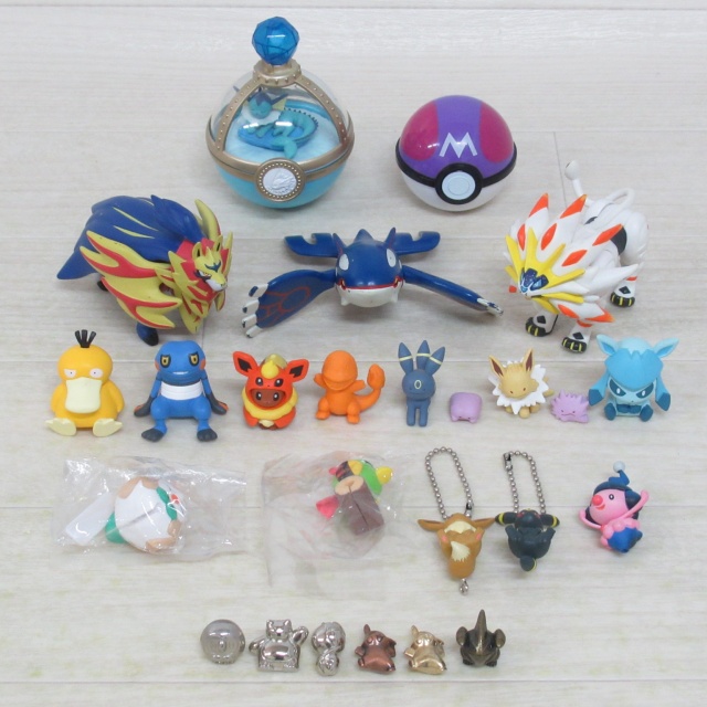 ポケモン　購入特典フィギュア歴代18体セット　2006-2019 ポケモン 購入特典フィギュア歴代18体セット 2006-2019 - メルカリ